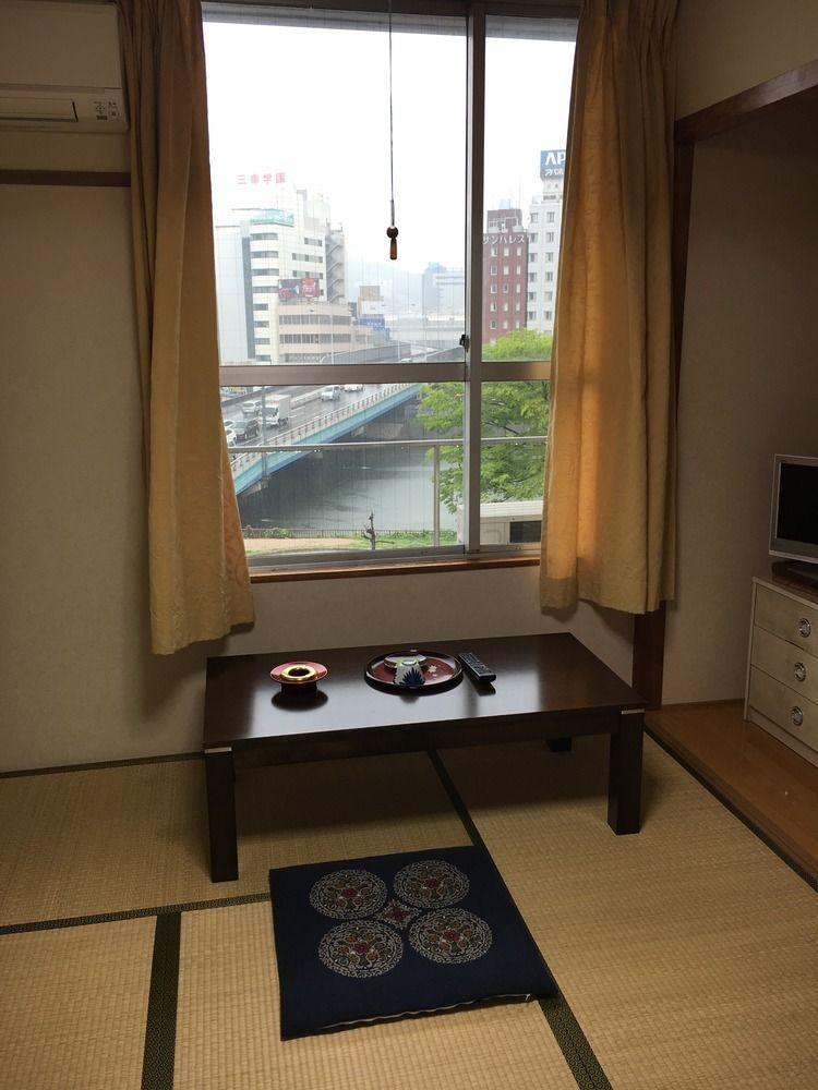 Tenryu Ryokan Hiroshima Exterior foto